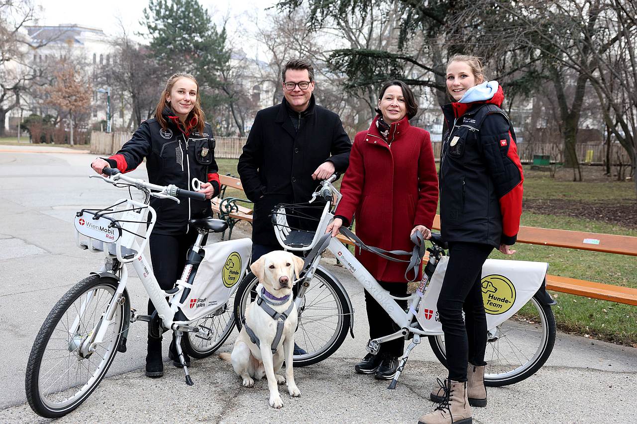 Wiens Hundeteam geht ab sofort flächendeckend auf Patrouille!